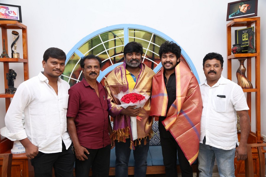 Vijay Sethupathi released the first look poster of Alti- Photos