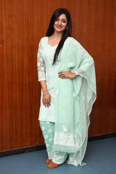 actress mamta mohandas latest photos