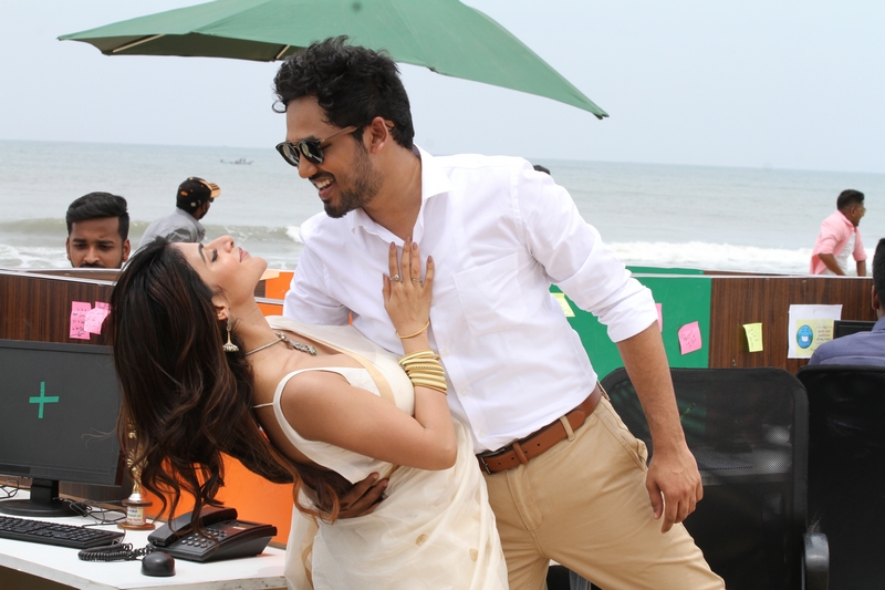 Naan Sirithaal Movie Stills