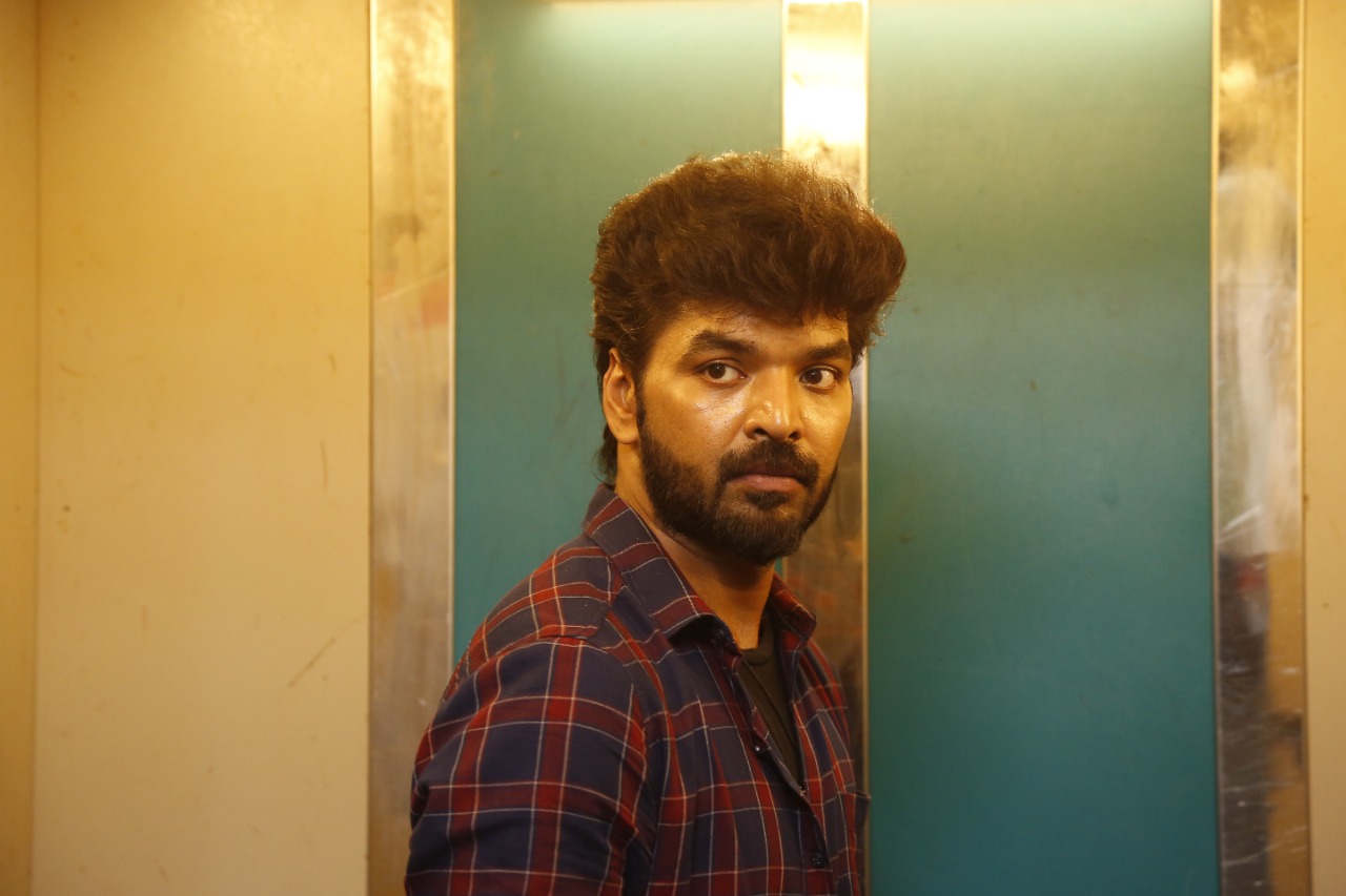 Breaking News Movie Stills – Chennaionline