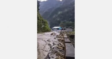 Landslide on NH-313 Disrupts Traffic in Arunachal Pradesh