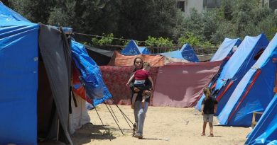 Israeli Military Begins Evacuating Palestinians from Rafah
