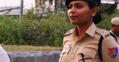 த.வெ.க நிர்வாகிகளை அலறவிட்ட காவல்துறை அதிகாரிக்கு அமைச்சர் பாராட்டு