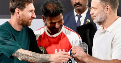 ராகுல் காந்திக்கு ஜெர்சியை பரிசளித்த மெஸ்ஸி