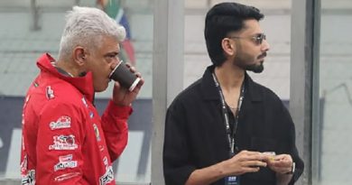 Anirudh Meets Ajith at Abu Dhabi Race Event