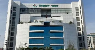 EC Warns Officials Against Referendum Campaigning