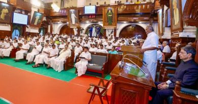 Governor Walks Out of Tamil Nadu Assembly