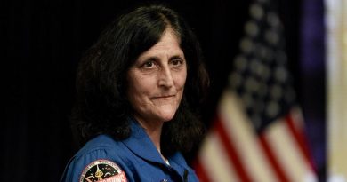 “NASA Astronaut Sunita Williams Retires After 27 Years”