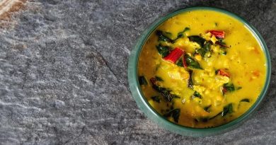 Quick Corn Palak Khichdi for Busy Days