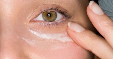 Treating Eye Shadows Goes Beyond Creams