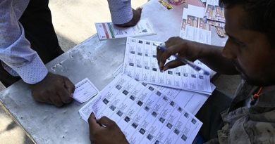 650 Manjolai Residents Missing from Voter List