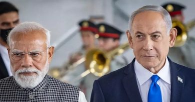 Modi Netanyahu Discuss Stronger India Israel Ties