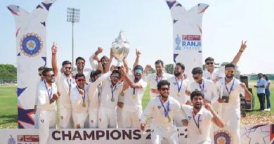 Omar Announces ₹2 Crore for J&K Team