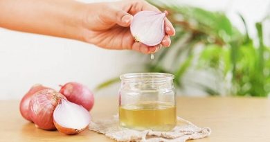 Onion Oil vs Onion Seed Oil for Hair