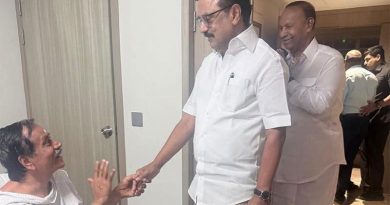 மருத்துவமனையில் எச்.ராஜாவை சந்தித்து நலம் விசாரித்த முதலமைச்சர் மு.க.ஸ்டாலின்