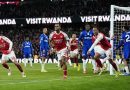 Arsenal Beat Chelsea to Stay Top