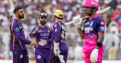 Chakravarthy Breaks Kolkata’s Losing Streak