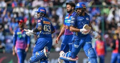DC vs MI Live Score: End of Powerplay