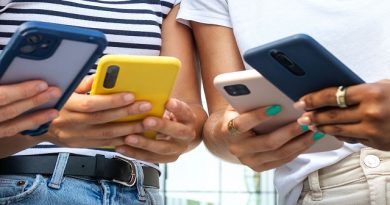 Greece Bans Social Media for Under 15s