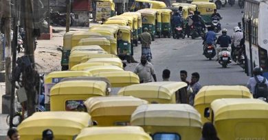 LPG Shortage Causes Long Queues for Auto Drivers