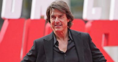 Tom Cruise Unrecognizable in DIGGER Trailer Debut