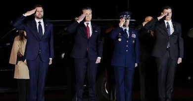 Trump Sends Mixed Signals on Iran Conflict