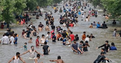 Pakistan Heatwave Causes Tragedy in Sindh Province