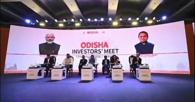 Odisha Chief Minister Visits Gujarat for Business Trip