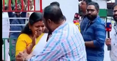 Viral Video Sparks Congress Controversy Kerala