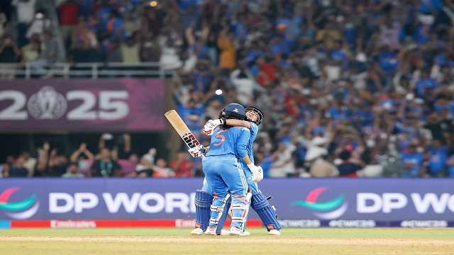 Virat Kohli Praises Jemimah Rodrigues and Smriti Mandhana