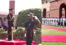 ஓய்வு பெறும் முப்படைகளின் தளபதி ஜெனரல் அனில் சவுகானுக்கு ராணுவ அணிவகுப்பு மரியாதை வழங்கப்பட்டது!