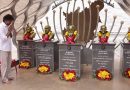 த.வெ.க தலைவர் விஜய் கொள்கைத் தலைவர்களுக்கு மலர் தூவி மரியாதை செலுத்தினார்!