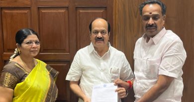 அதிமுக எம்.எல்.ஏ எம்.ஆர்.விஜயபாஸ்கர் பதவியை ராஜினாமா செய்தார்