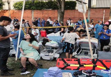 Earthquake in Colombia Kills Over 132 and Injures 570