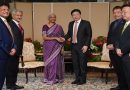 Indian Finance Minister Meets Singapore Prime Minister