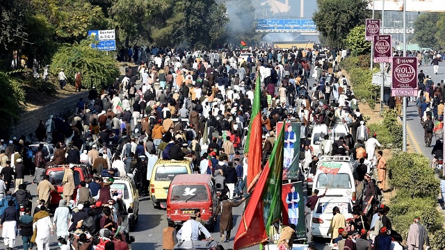PTI Supporters March Toward Islamabad on September 27