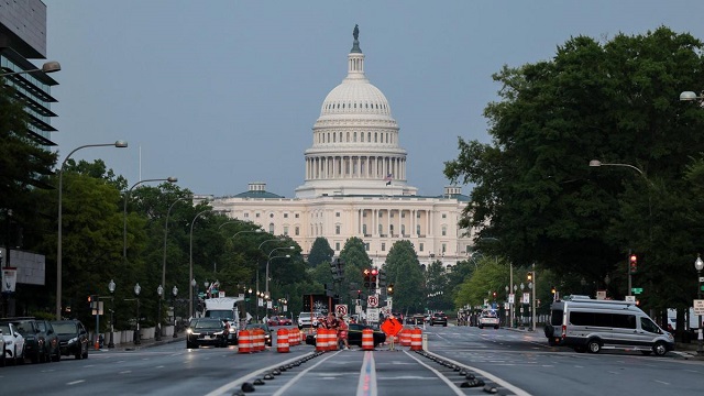 U.S. Senate Approves Temporary Funding to Avoid Government Shutdown Before Election