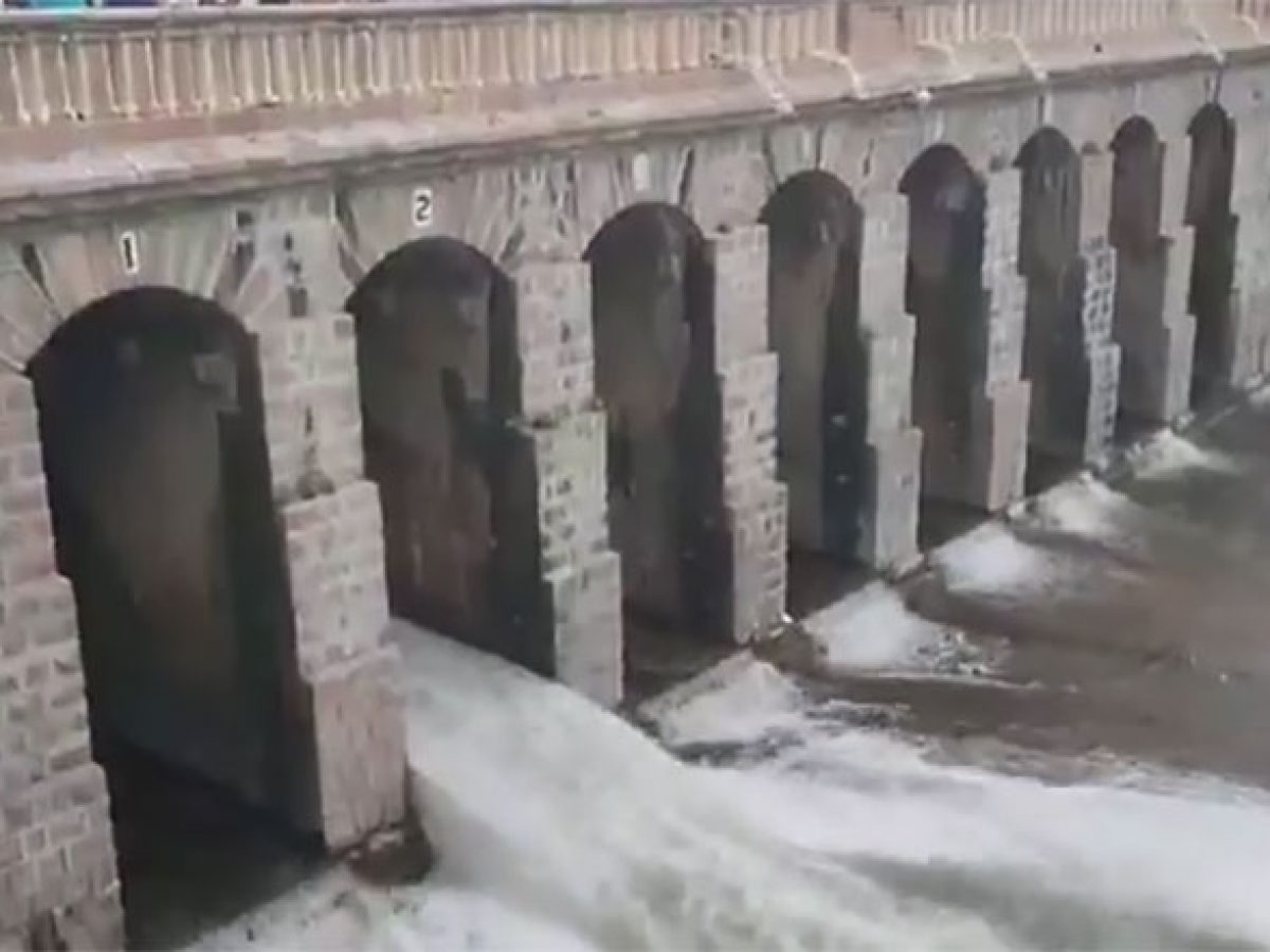 கர்நாடகாவில் கனமழை – கே.ஆர்.எஸ் அணையில் இருந்தும் தண்ணீர் திறப்பு