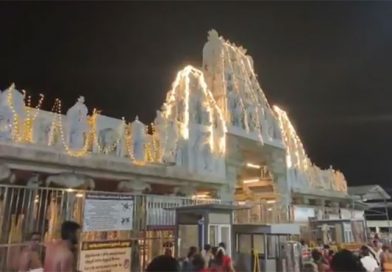 திருச்செந்தூர் சுப்பிரமணிய சுவாமி கோயிலில் ஆவணித் திருவிழா கொடியேற்றத்துடன் தொடங்கியது