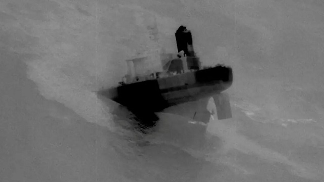 U.S. Destroys Five Iranian Oil Tankers in Persian Gulf