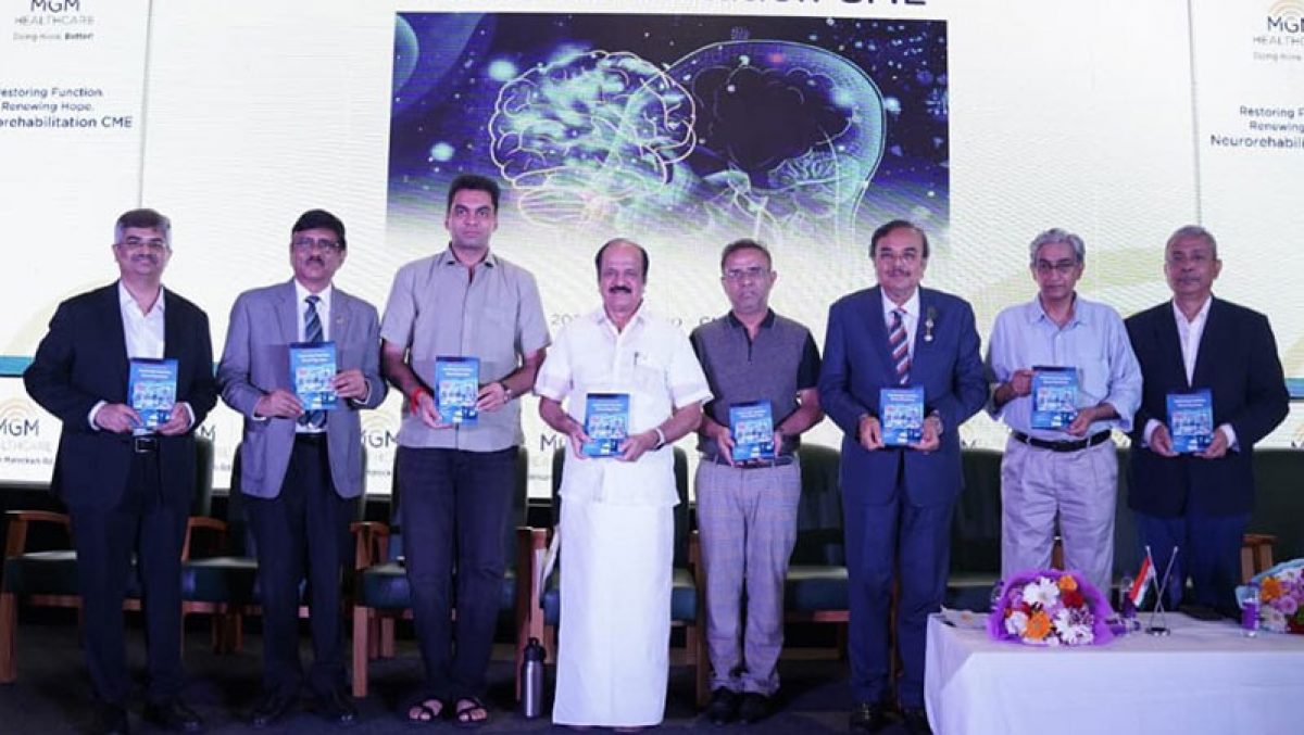 Honourable Speaker of the Tamil Nadu Legislative Assembly J. C. D Prabhakar inaugurates CME programme at MGM Healthcare
