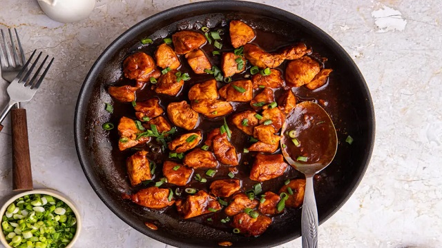 Diet Cola Chicken: A Sweet and Tangy Gravy Recipe