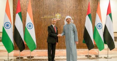 EAM Jaishankar Meets UAE Minister in Mumbai
