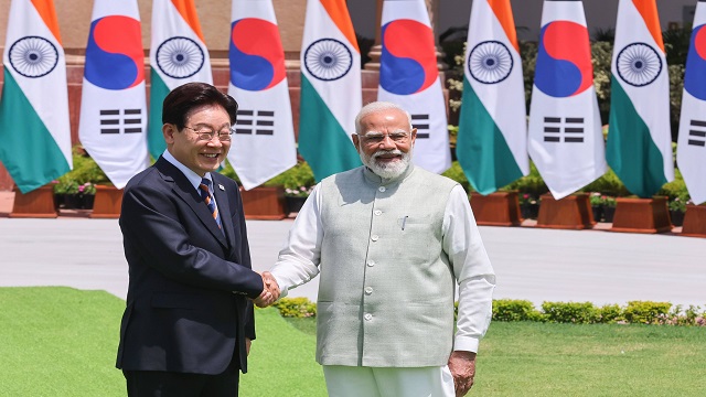 India and South Korea Talk About Military Tech Collaboration