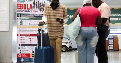 U.S. Mandates Ebola Travel Disclosures for Air Passengers