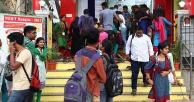 போட்டித் தேர்வுகளுக்காக சென்னையில் விடுதியில் தங்கி படிக்கும் மாணவர்களிடம் தங்கும் விடுதிகள் மோசடி செய்வதாக புகார்!