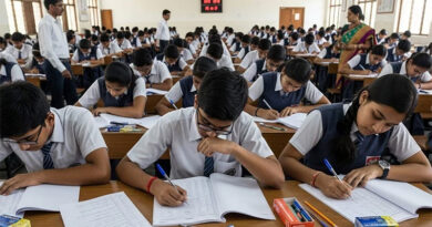 2026-27 கல்வியாண்டிற்கான 10 மற்றும் 12ம் வகுப்பு பொதுத்தேர்வு கால அட்டவணை அறிவிப்பு
