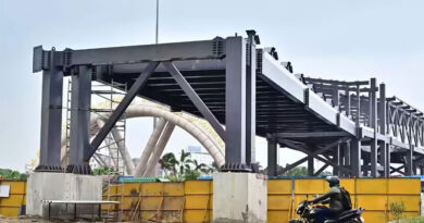 கிளாம்பாக்கம் பேருந்து நிலையம் – புதிய கிளாம்பாக்கம் இரயில் நிலையத்தை இணைக்கும் ஆகாய நடைபாதையின் முக்கிய பணி நிறைவு