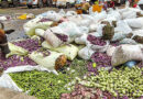 தொடர் மழையால் கோயம்பேடு சந்தையில் 2000 டன் காய்கறிகள் அழுகி வீணானதாக தகவல்!