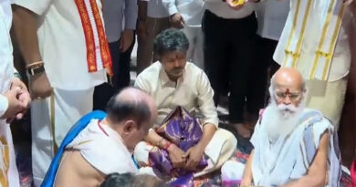 கனக துர்கா அம்மன் கோவிலில் முதல்வர் ஜோசப் விஜய் தரிசனம்